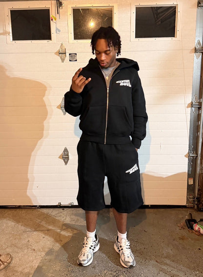 AUTHORITY BLACK SWEATSET